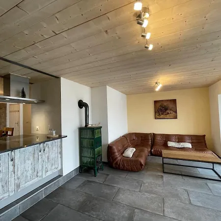 Renovated Mountain Farm With Hot Tub Διαμέρισμα *
