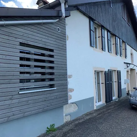 Renovated Mountain Farm With Hot Tub Daire *