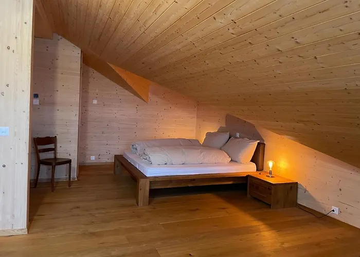 Διαμέρισμα Renovated Mountain Farm With Hot Tub *